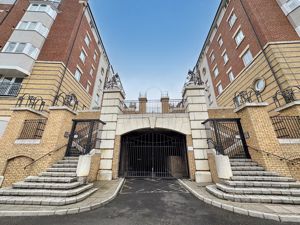 Photo 13- click for photo gallery